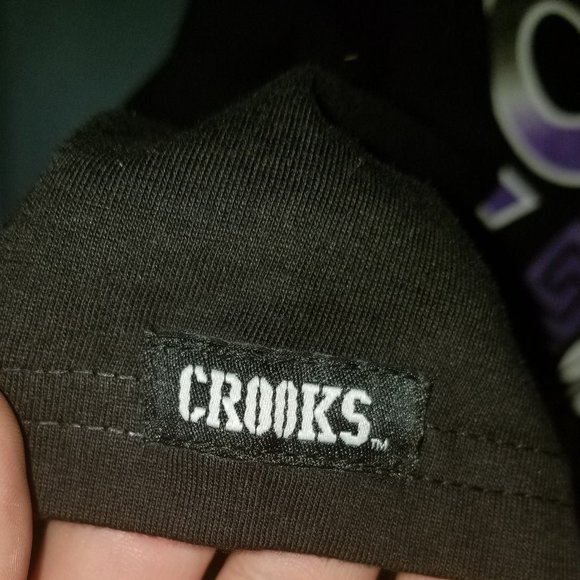 2 Crooks & Castle T-Shirts - Picture 3 of 6